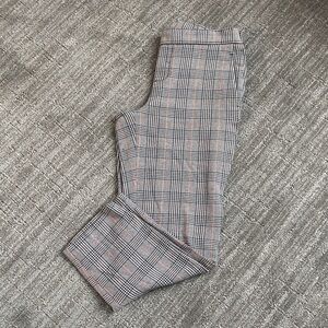 Old Navy Pull On Ankle Pants with Pockets